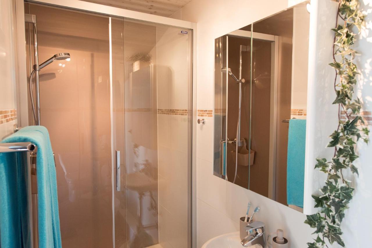 Chez Constance Hotel Saillon Ngoại thất bức ảnh