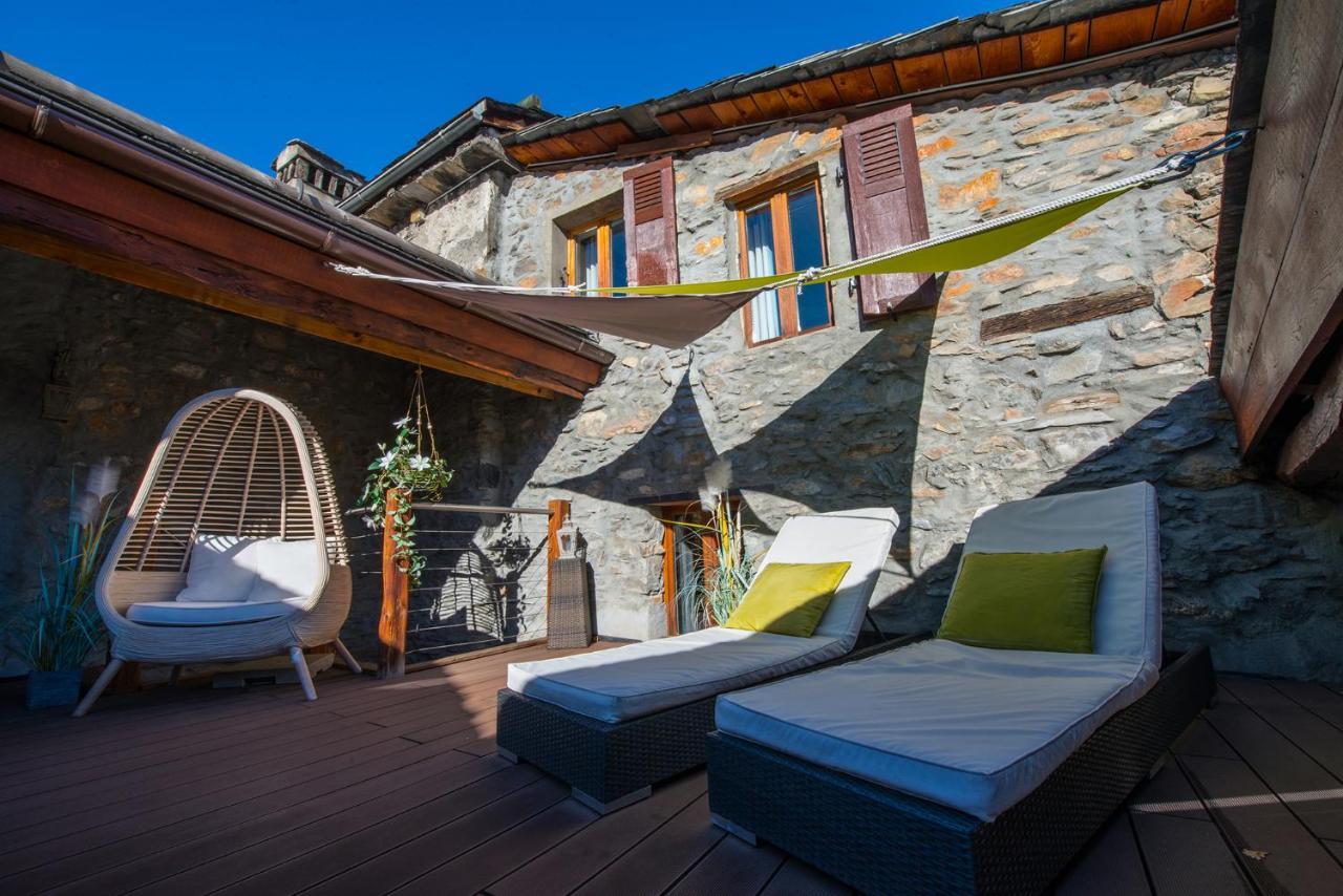 Chez Constance Hotel Saillon Ngoại thất bức ảnh