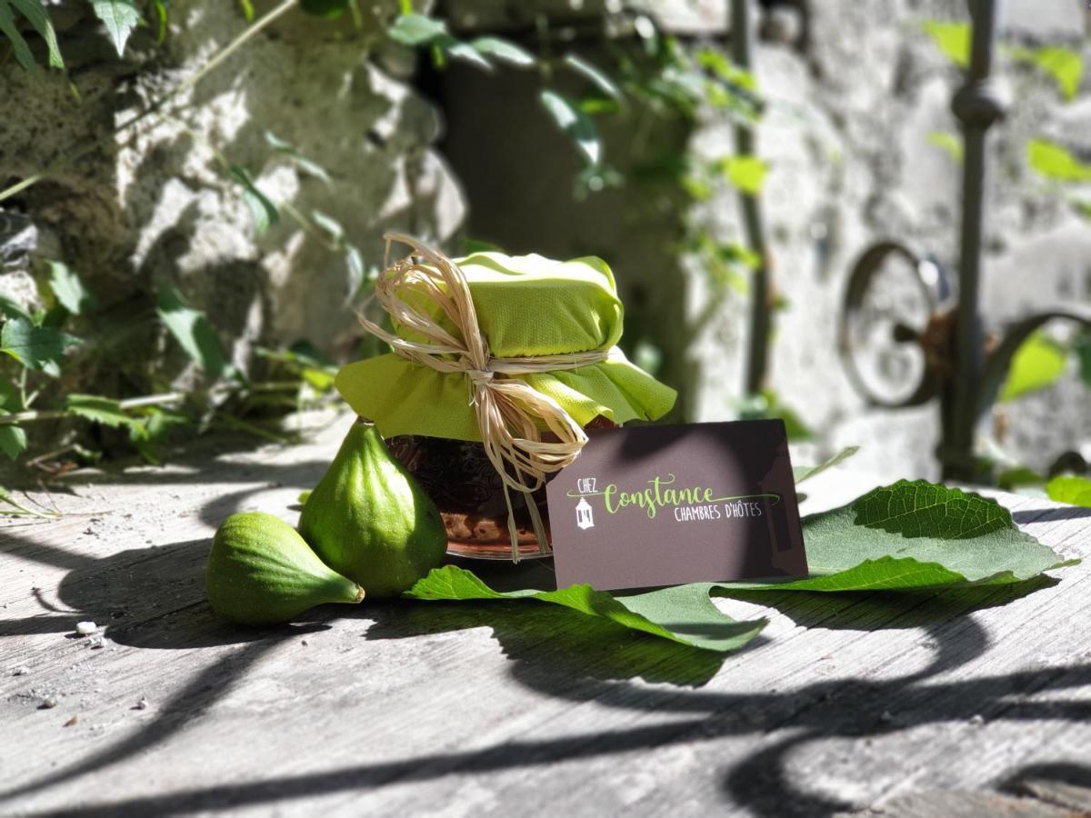 Chez Constance Hotel Saillon Ngoại thất bức ảnh